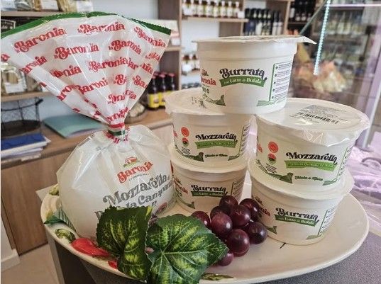 Ručne pletená mozzarella z byvolieho mlieka